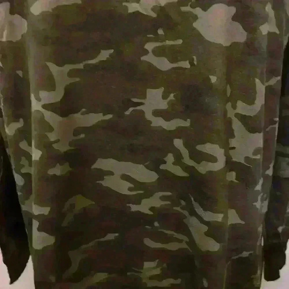 Ideology Camo-Print Sweatshirt Emerald Green NWT Size L - Picture 3 of 10